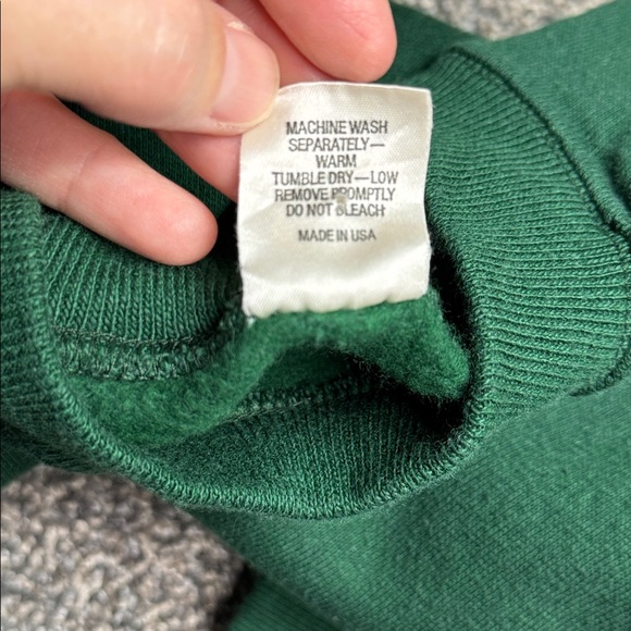 Vintage Velva Sheen University Vermont Green Crewneck Sweatshirt Size Medium 80s - Picture 8 of 8